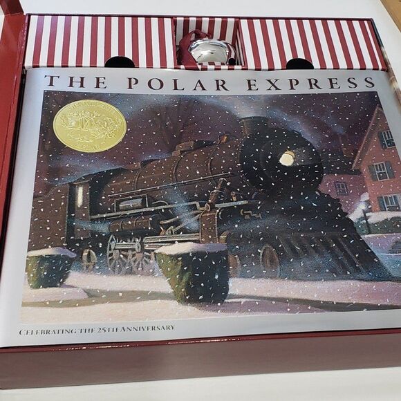 The Polar Express Holiday Gift Set - Picture 4 of 11